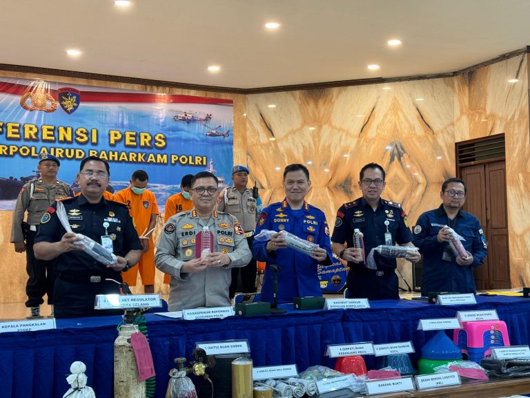 Polri Gagalkan Penyelunduan 91 Ribu Benih Lobster ke Luar Negeri